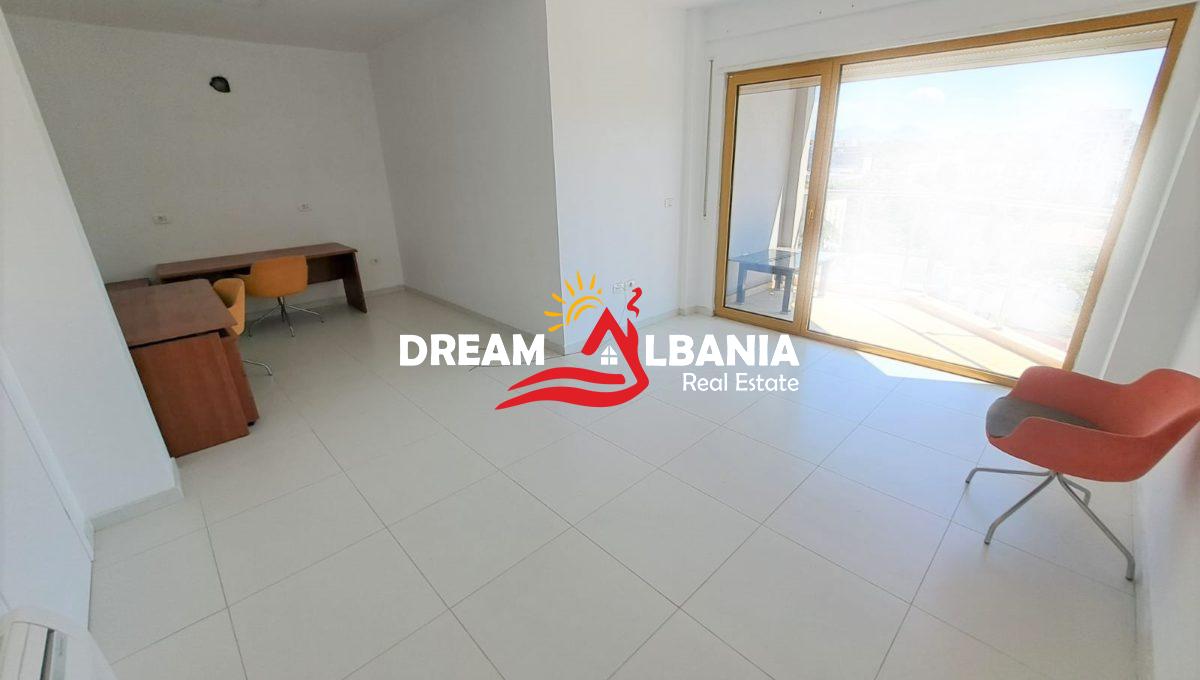 ZyreAmbient Biznesi me Qera ne Bllok, prane Ambasades se Kosoves ne Tirane (ID 4261919) (2)