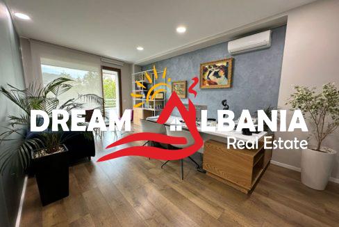 Ambjent per zyra me qera te Delijorgji prane Hotel Hilton (ID 4261941) (4)