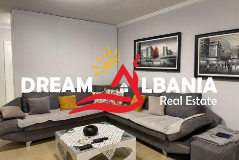 Jepet me qera apartament 3+1 tek Mozaiku i Tiranes (ID 4239067) (1)