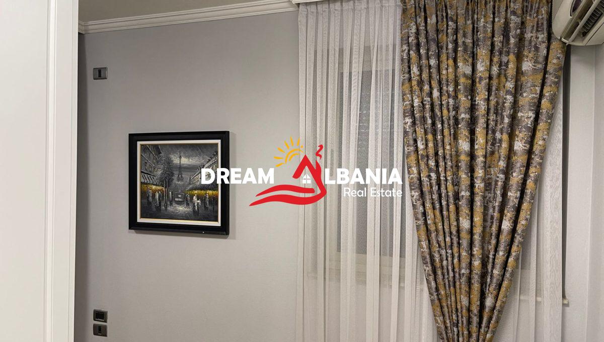 Jepet me qera apartament 3+1 tek Mozaiku i Tiranes (ID 4239067) (16)