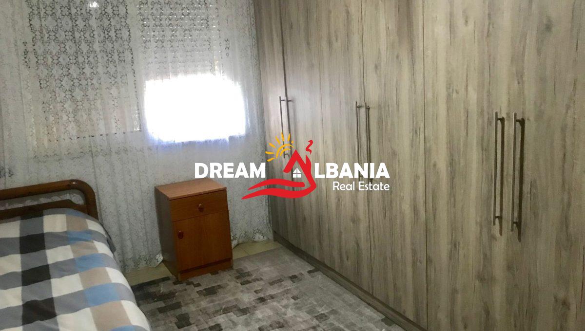 Jepet me qera apartament 3+1 tek Mozaiku i Tiranes (ID 4239067) (3)