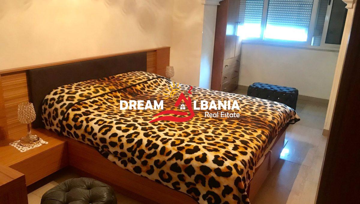 Jepet me qera apartament 3+1 tek Mozaiku i Tiranes (ID 4239067) (8)