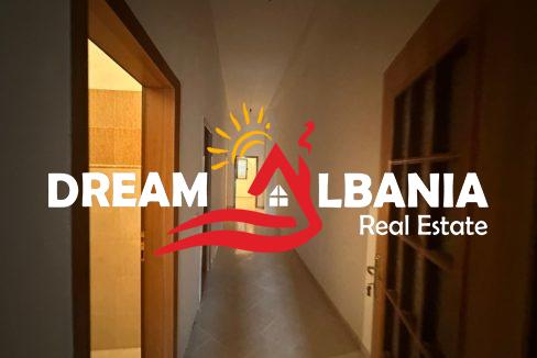 Magazine me qera ne Autostraden TR-DR prane City Park ne Tirane (ID 4281071) (3)