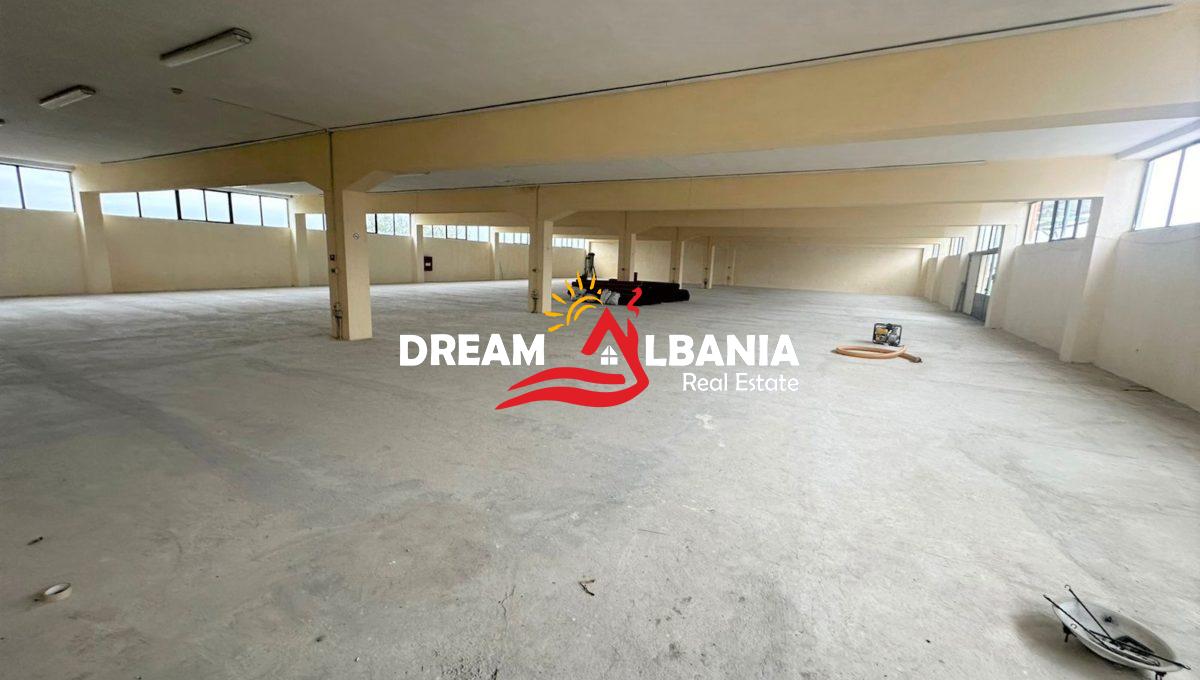 Magazine me qera ne Autostraden TR-DR prane City Park ne Tirane (ID 4281071) (7)