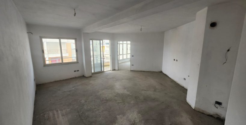 2 Apartament 2+1+2 per Shitje ne Yzberisht prane Grand Gallery ne Tirane ( ID 41211378)