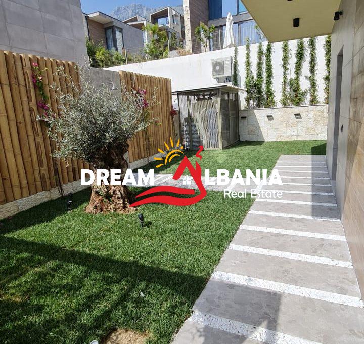 Vile Individuale ne Shitje tek Olea Residence ne Dhermi (4151130)