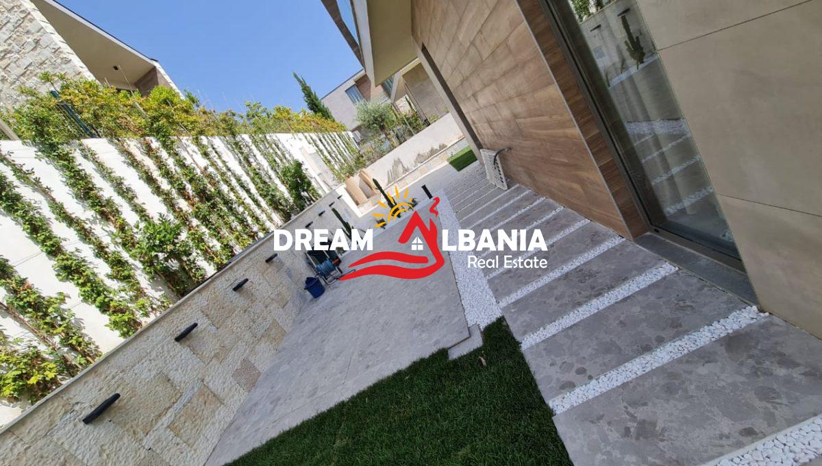 Vile Individuale ne Shitje tek Olea Residence ne Dhermi (4151131)