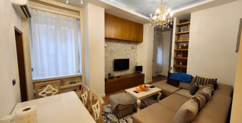  Super Apartament 2+1 ne shitje Tek 21-Dhjetori prane  Square ne Tirane (ID 41211476)