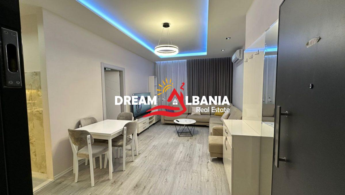 Jepet me qera apartament 1+1 tek Selvia prane gjimnazit Partizani (ID 42111040 (5)