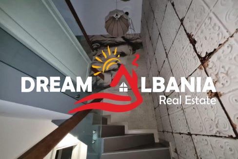 Vila me qera ne Tirane (2)