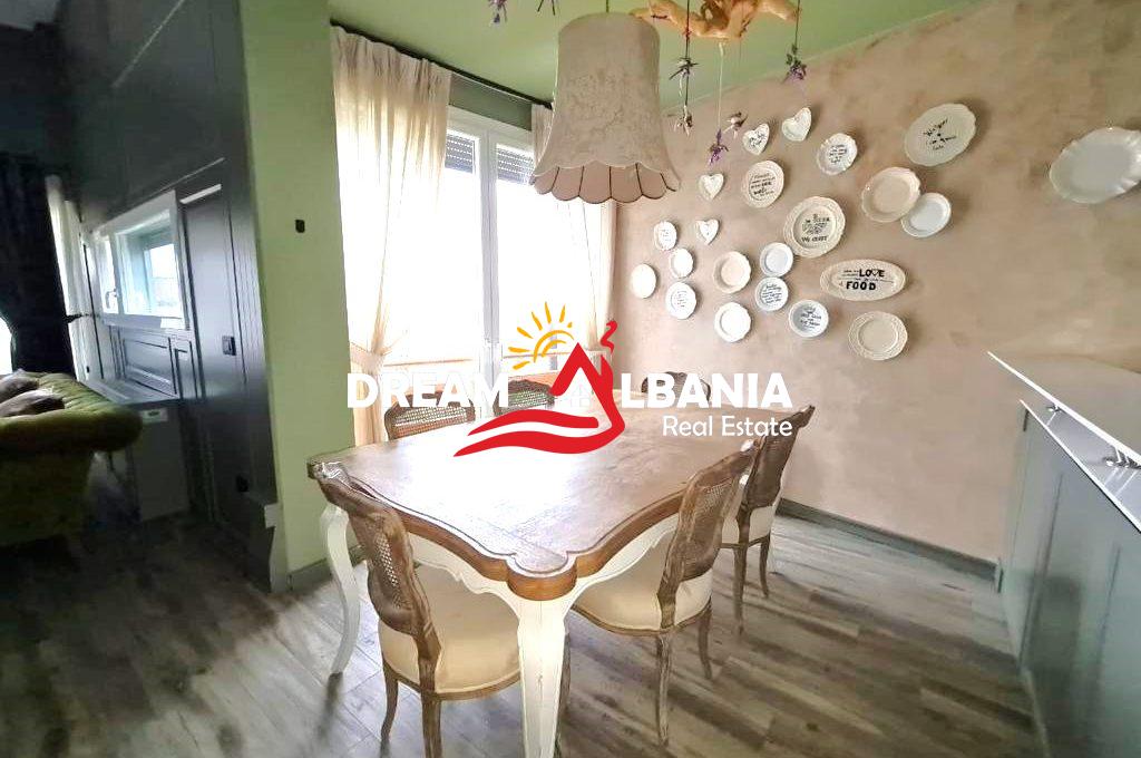 Vila me qera ne Tirane (7)