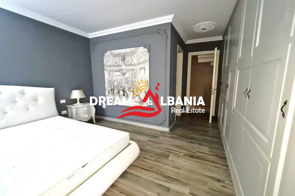 Vila me qera ne Tirane (9)