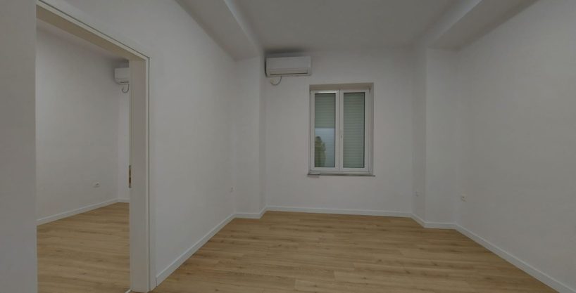 Office space for rent in the Center near Shallvaret (ID 42611054)