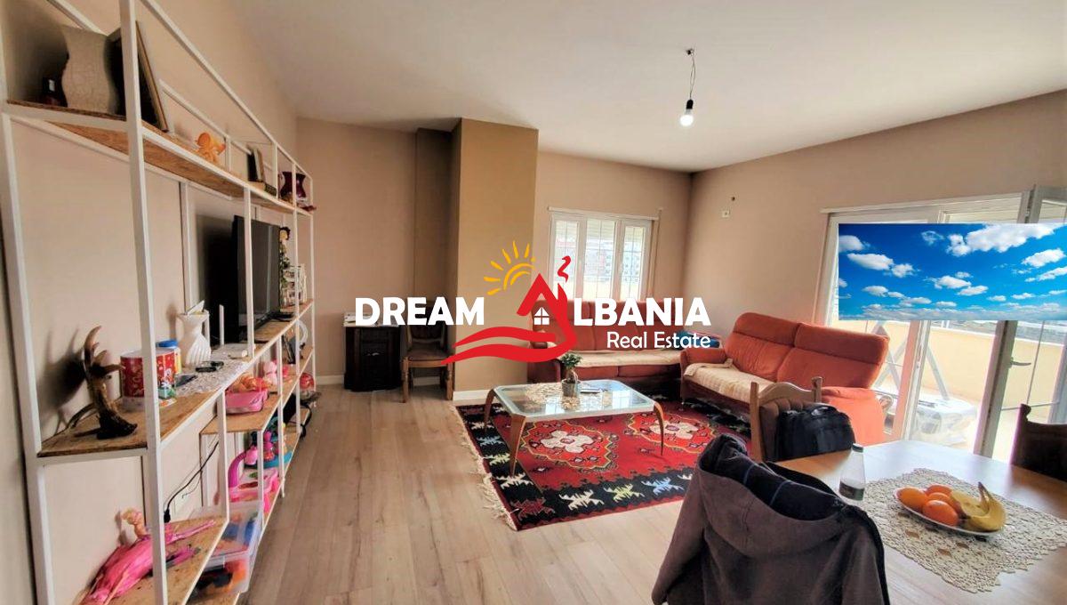 Apartament 3+1 me garazh ne shitje ne Fresk (5)