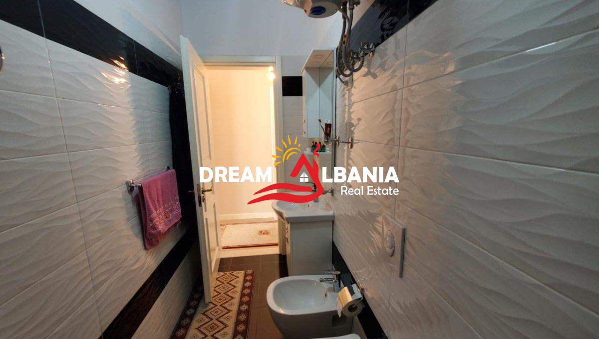 Apartament 3+1 me garazh ne shitje ne Fresk (9)