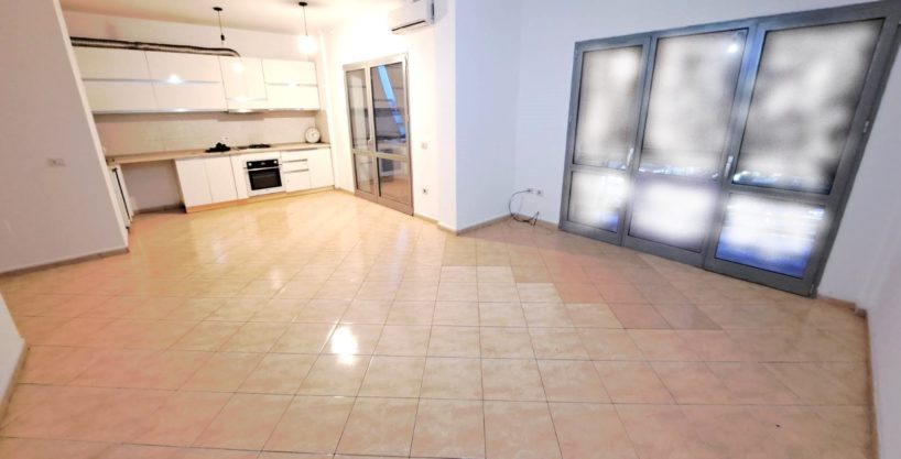 Apartament 2+1 ne shitje tek Zogu Zi prane Ring Center ne Tirane (ID 41211558)