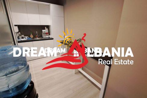 Zyra ne shitje ne Tirane (14)