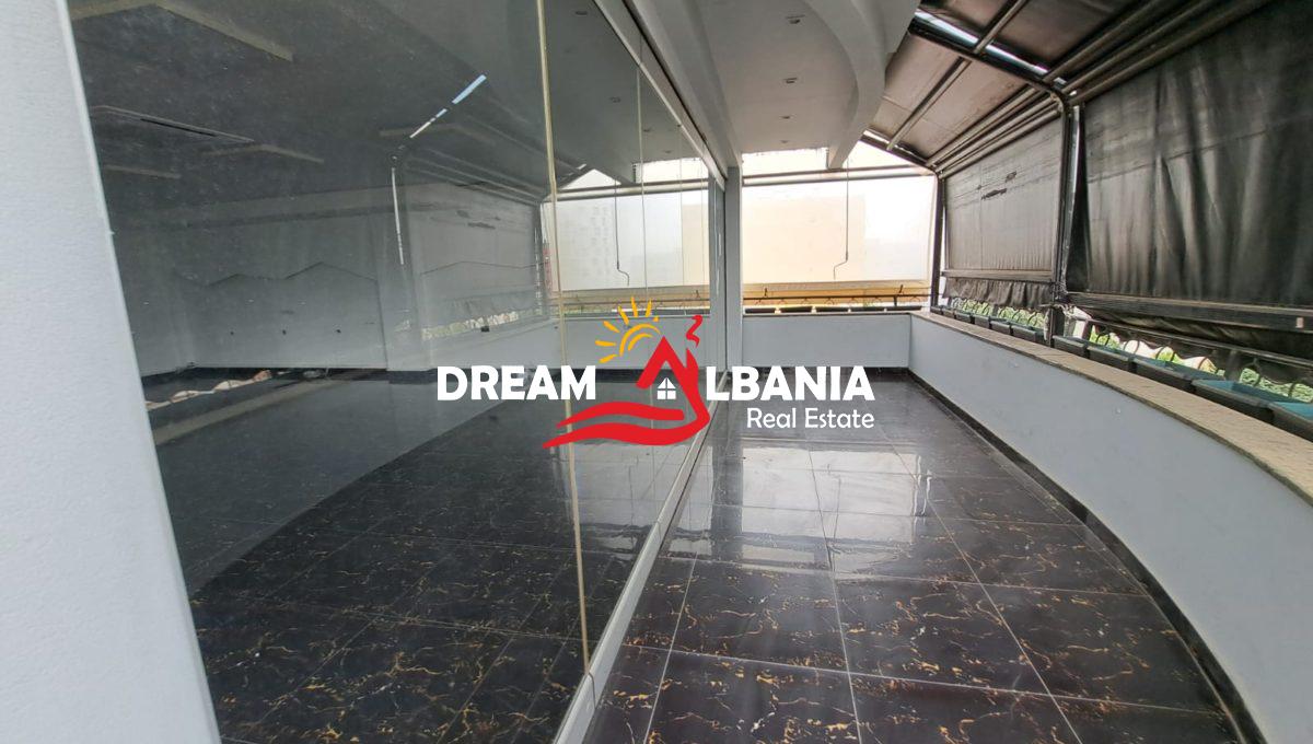 Zyra me qera ne Tirane (9)