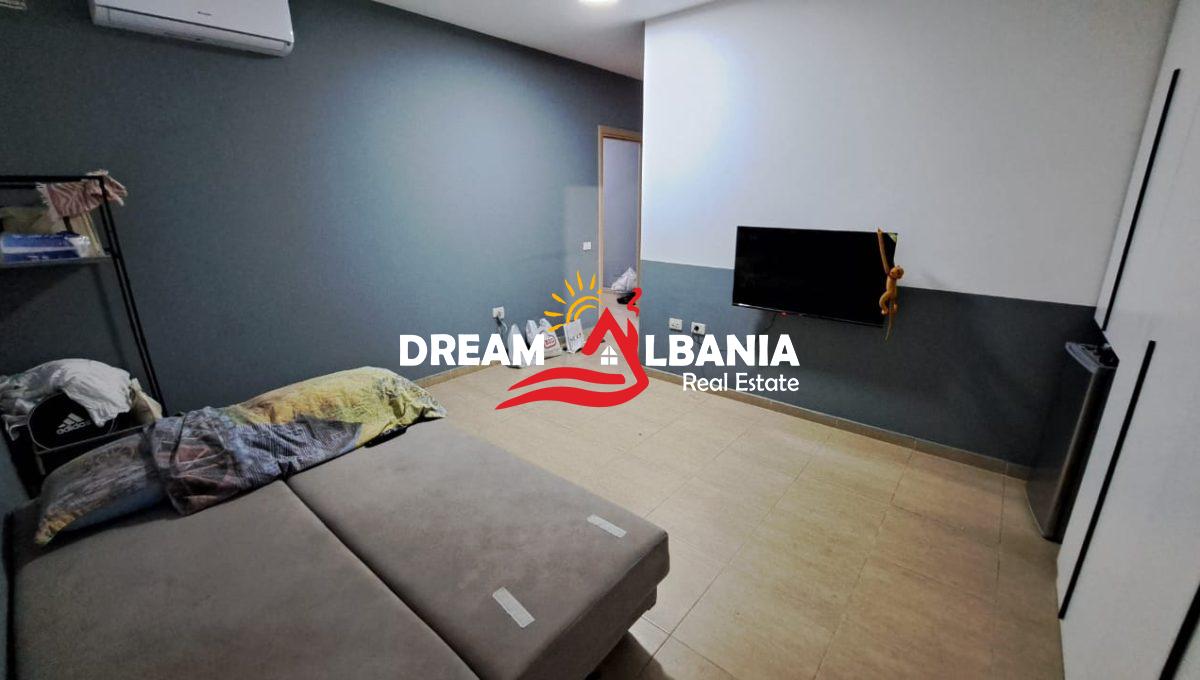 Ambiente biznesi ne shitje ne Tirane (2)