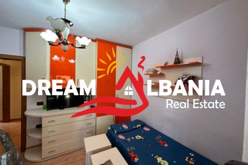 Jepet apartament 2+1 me Qera tek Pazari i Ri(ID 4229267) (1)