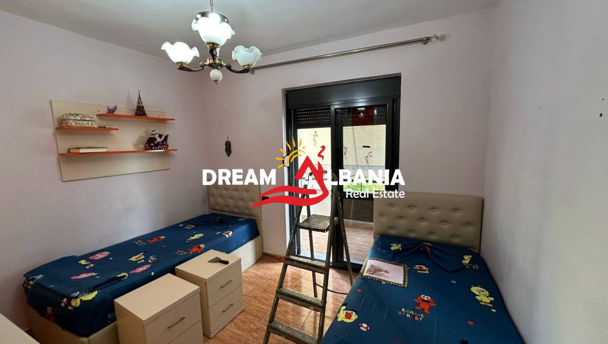 Jepet apartament 2+1 me Qera tek Pazari i Ri(ID 4229267) (3)
