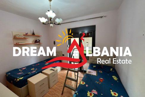 Jepet apartament 2+1 me Qera tek Pazari i Ri(ID 4229267) (3)