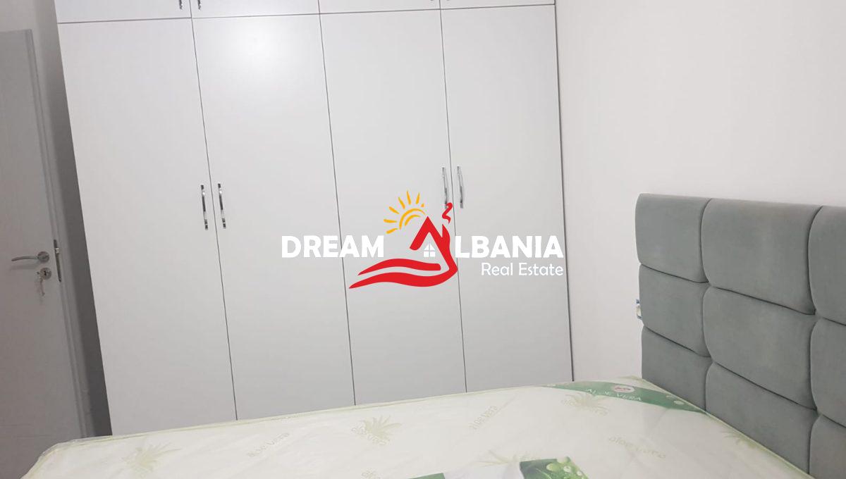 Jepet me qera apartament 1+1 tek Komuna e Parisit prane Kika 2 (ID 4211122) (1)