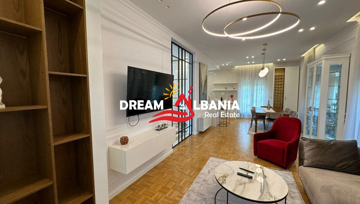 Jepet me qera vile 3 kateshe tek parku i Liqenit prane pallatit te Brigadave (ID 4251322) (38)