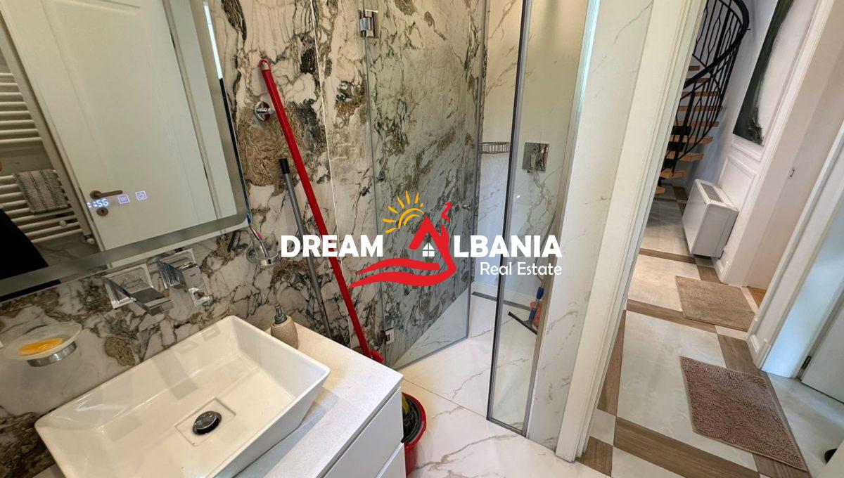 Jepet me qera vile 3 kateshe tek parku i Liqenit prane pallatit te Brigadave (ID 4251322) (4)