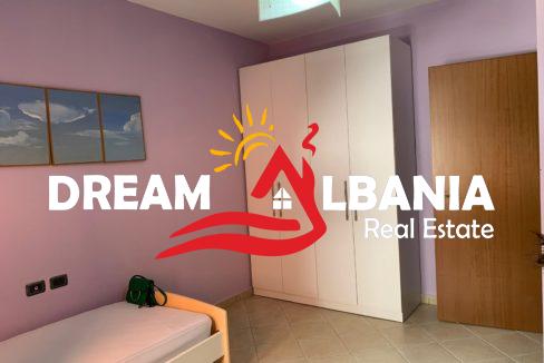 01c53ad5-005d-4f9b-8e55-bfef4b91b1b2