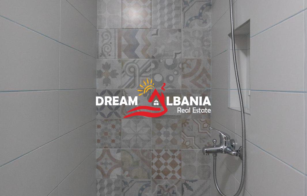 1+1 me Qera prane Selvise (4)