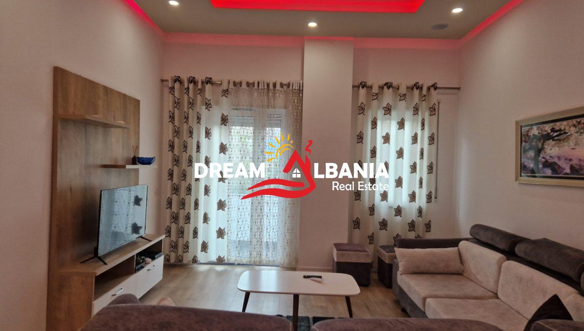 Apartament 2+1 me qera tek Liqeni (10)