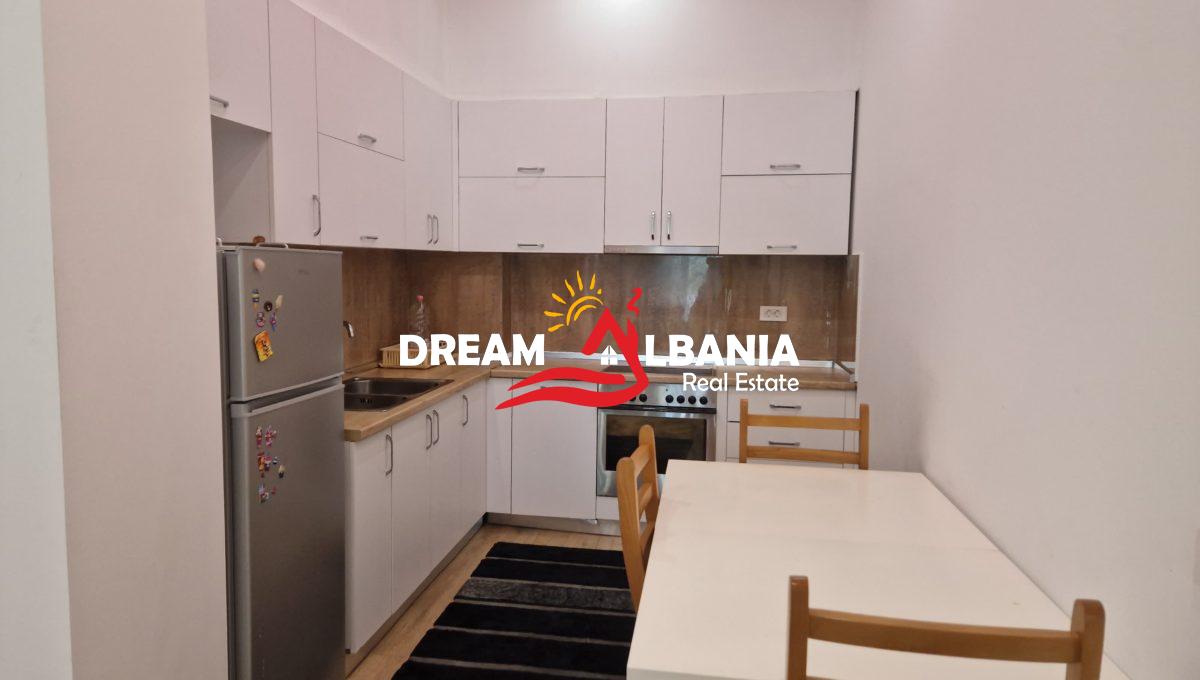 Apartament 2+1 me qera tek Liqeni (9)
