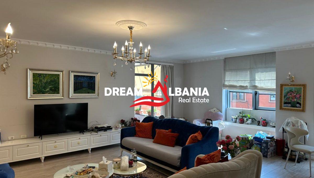 Super Apartament 4+1+3+post parkimi me qera ne Qender prane Toptani Center (ID 4231396) (21)