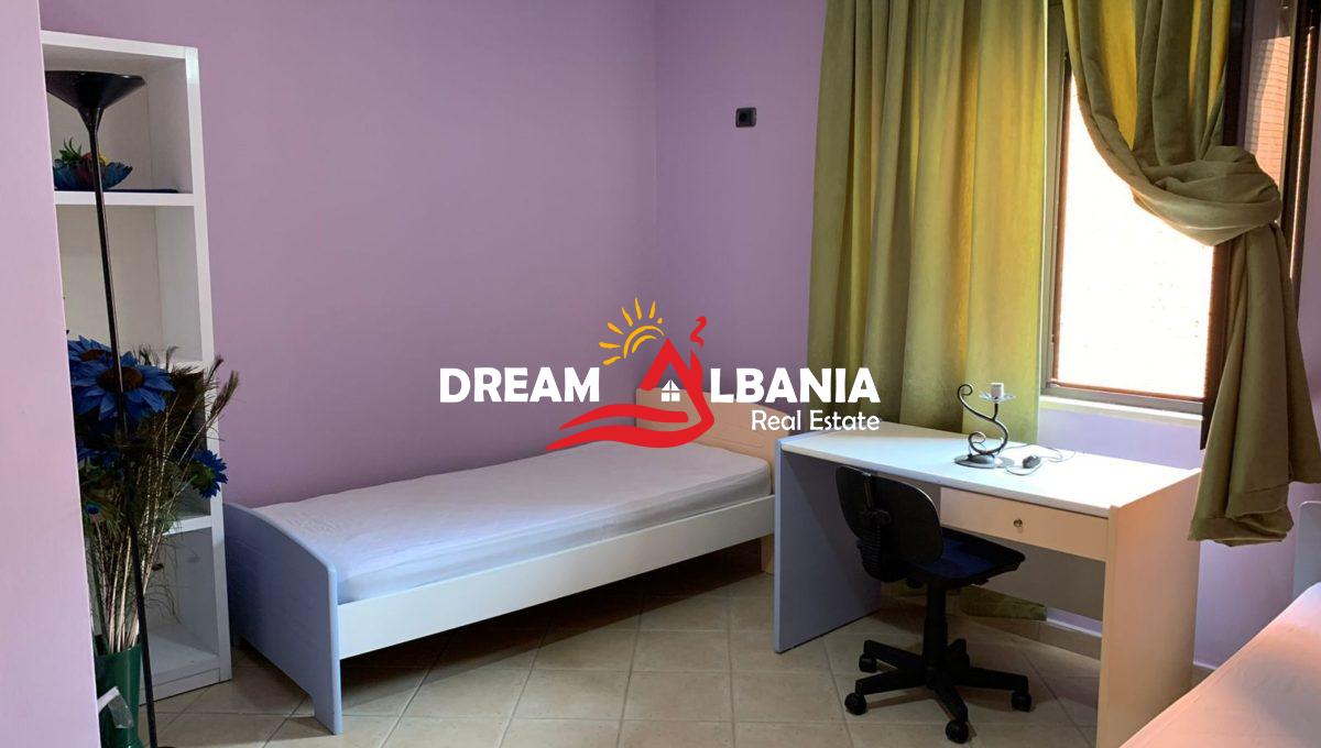 e59a0f92-ded2-48df-b454-36a823e23b1d