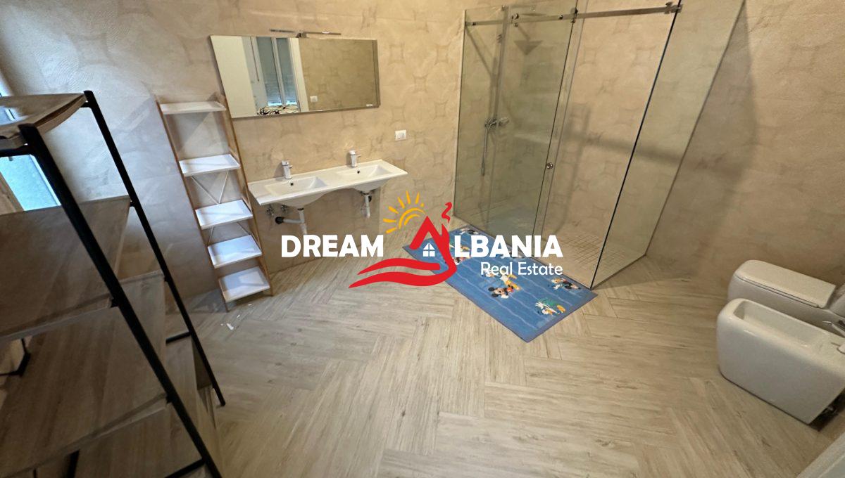 Dublex (Pethouse) 4+1+Kuzhine te Vecuar ne Shitje, tek Liqeni Thate, prane Rruges Hamdi Sina ne Tirane (ID 4131401) (13)