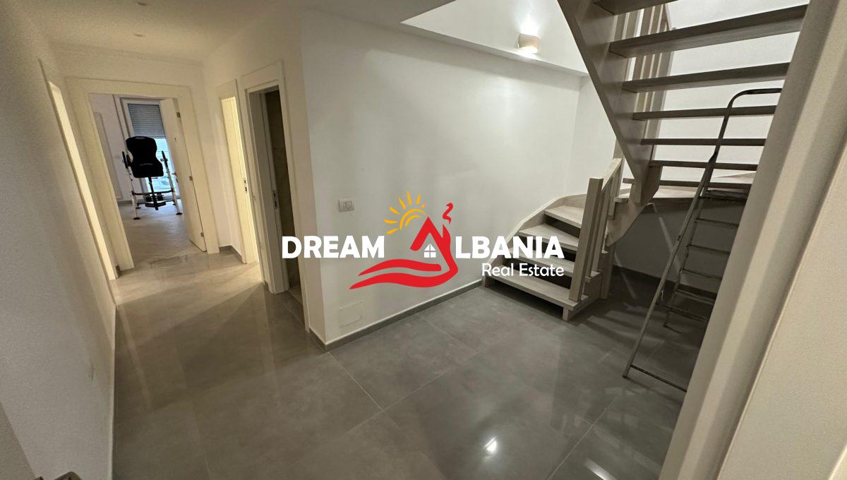 Dublex (Pethouse) 4+1+Kuzhine te Vecuar ne Shitje, tek Liqeni Thate, prane Rruges Hamdi Sina ne Tirane (ID 4131401) (6)