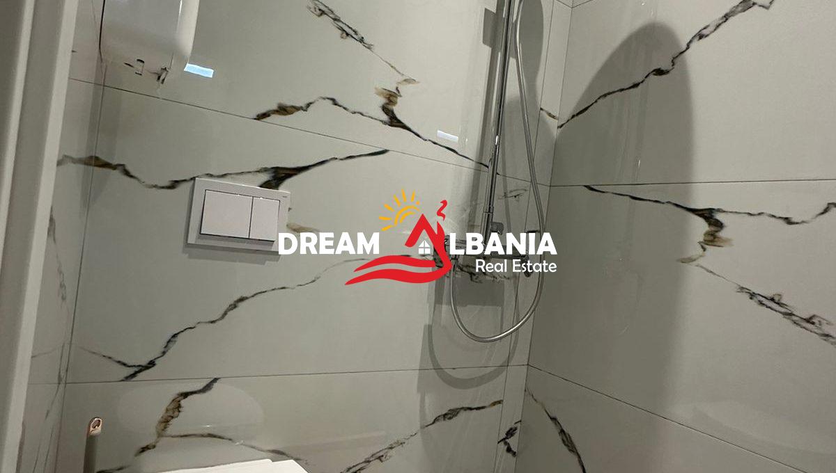 Jepet me qera apartament 1+1 ne zonen e Bllokut, pallatet Agimi (ID 42111178) (1)