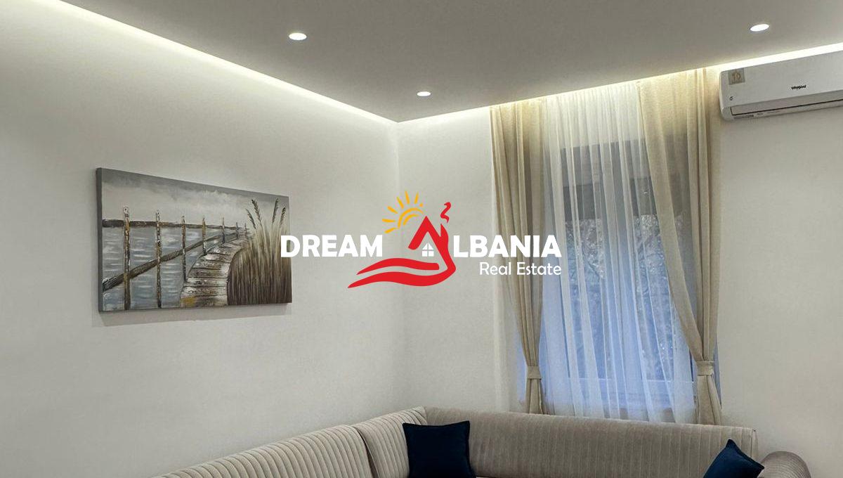 Jepet me qera apartament 1+1 ne zonen e Bllokut, pallatet Agimi (ID 42111178) (4)