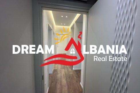 Jepet zyre me qera tek 21 Dhjetori (ID 4261716) (10)