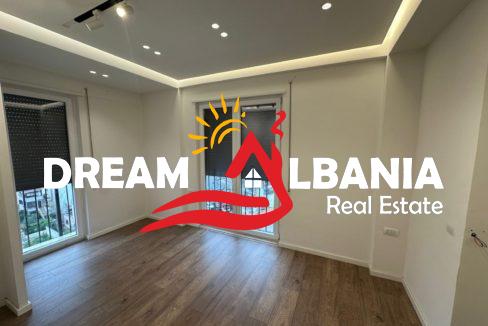 Jepet zyre me qera tek 21 Dhjetori (ID 4261716) (11)