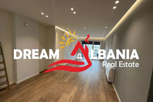 Jepet zyre me qera tek 21 Dhjetori (ID 4261716) (4)