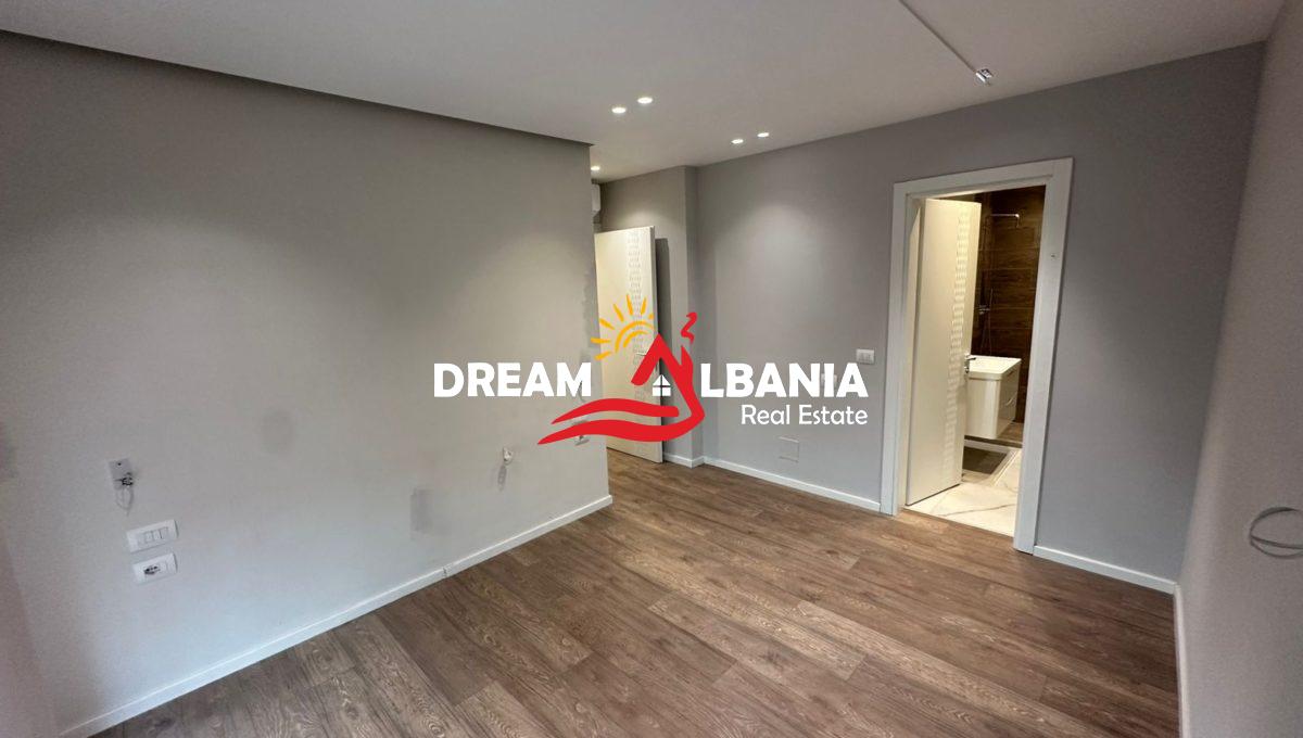 Jepet zyre me qera tek 21 Dhjetori (ID 4261716) (6)