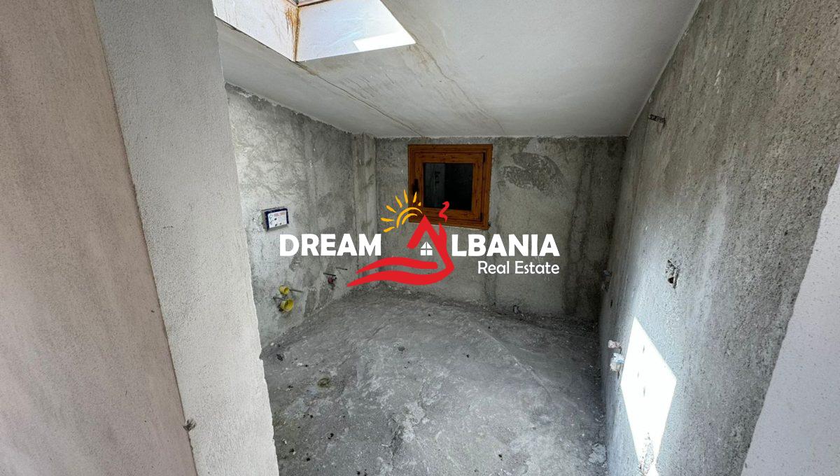 Vile 3 kateshe me qera midis Ndroqit dhe Pezes se Vogel(ID 4251334) (17)