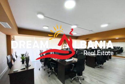 zyre petro nini 300 euro (3)