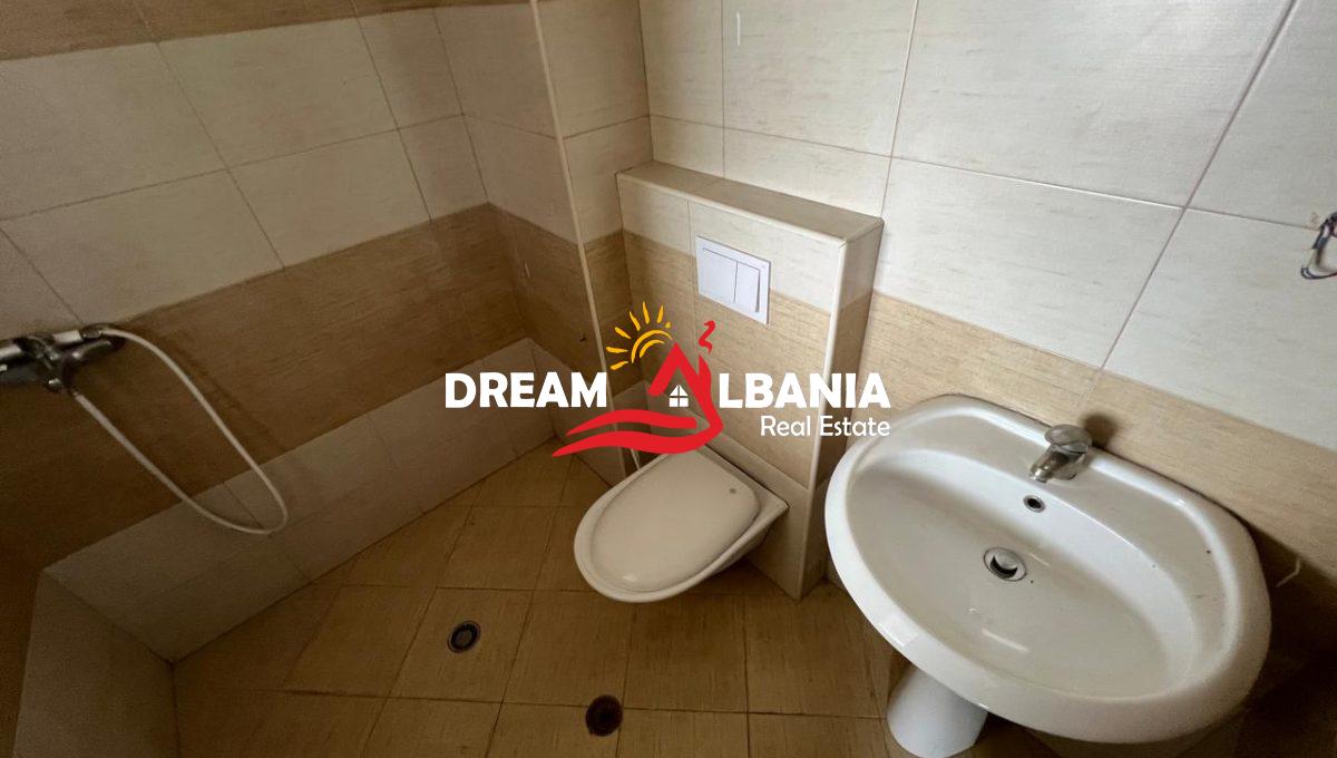 Apartament 2+1 me Qera tek Kopeshti Botanik (2)