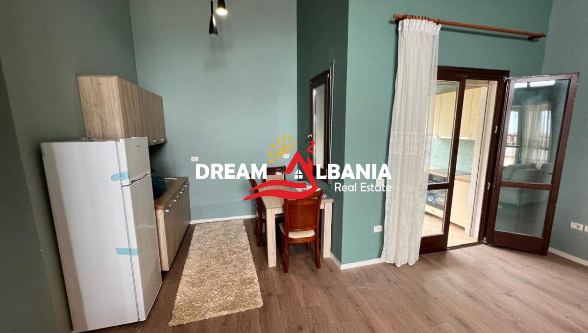Apartament 2+1 me Qera tek Kopeshti Botanik (3)