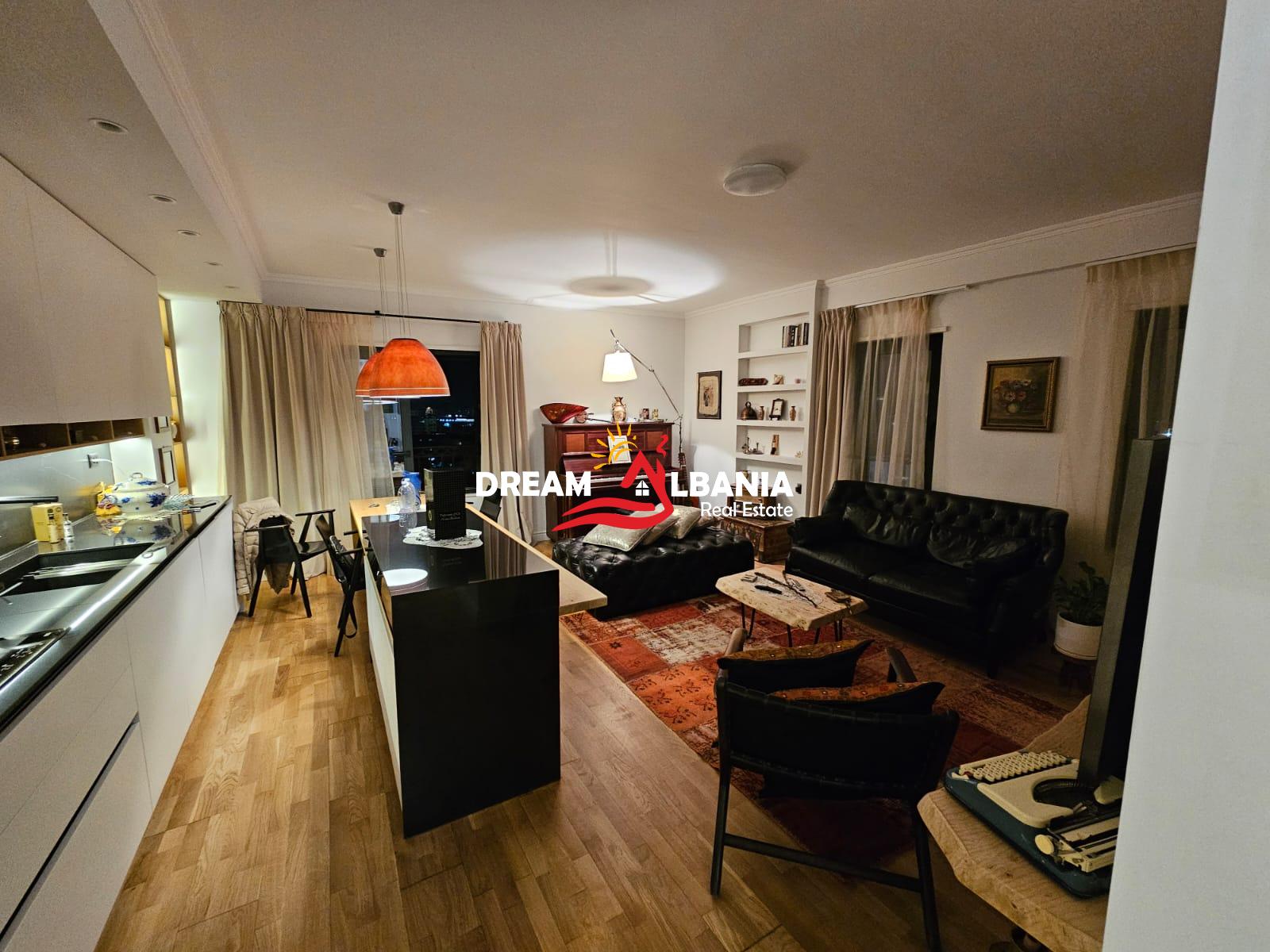 Аренда на бульваре Зогу и Паре — Министерство юстиции — Тирана (ID 42215050)