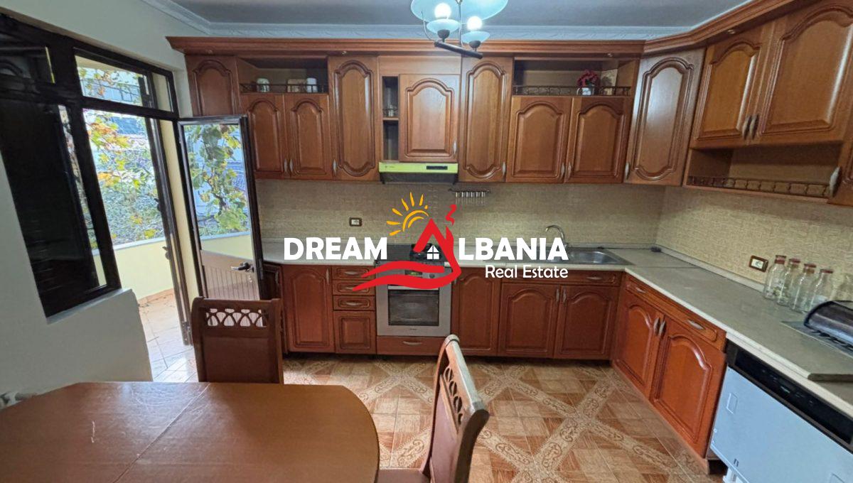 WhatsApp Image 2024-11-25 at 17.14.17