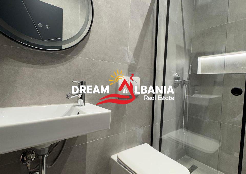Apartament 1+1 me qera tek Liqeni Thate, prane Hotel Sokrati (42111252)